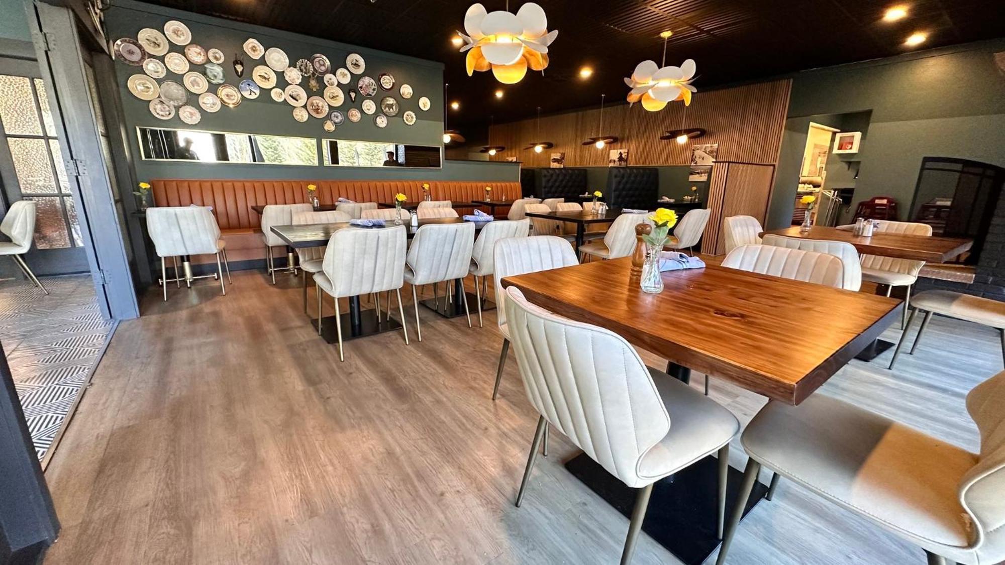 Holiday Inn Steamboat Springs By Ihg Exterior photo